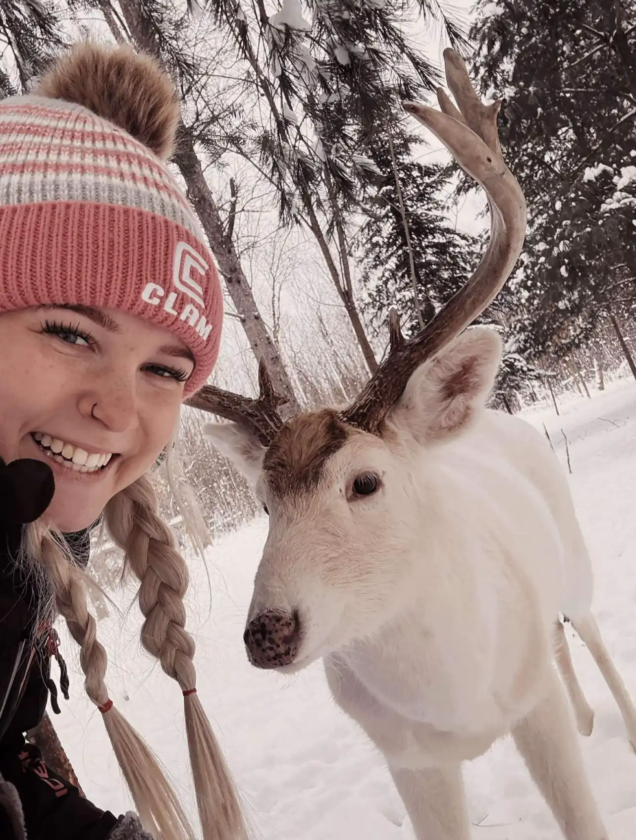 selfie of a gal and a buck